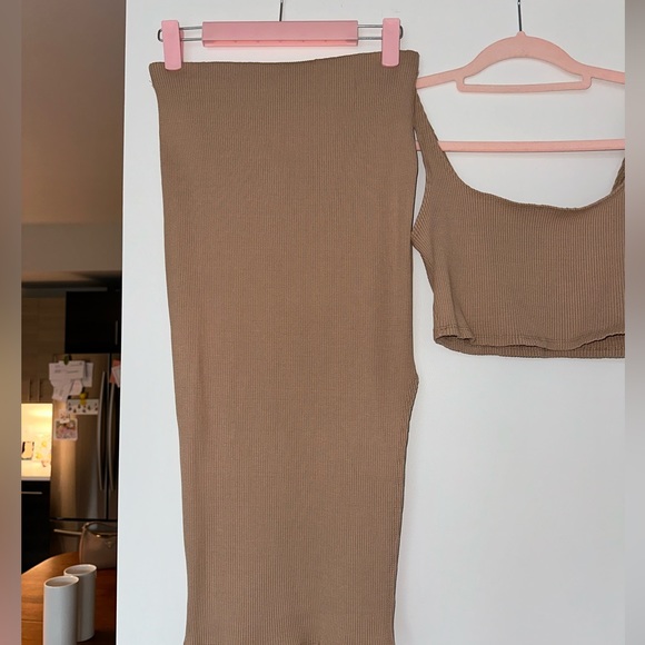 Lulu’s two-piece set, worn once, excellent condition, size small - Picture 2 of 7